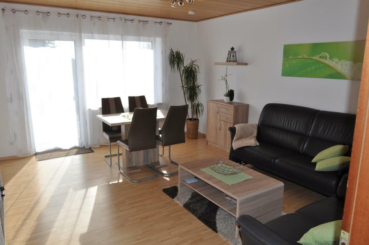 Ferienwohnung Familie Slepitzka Niedenstein Eksteriør bilde